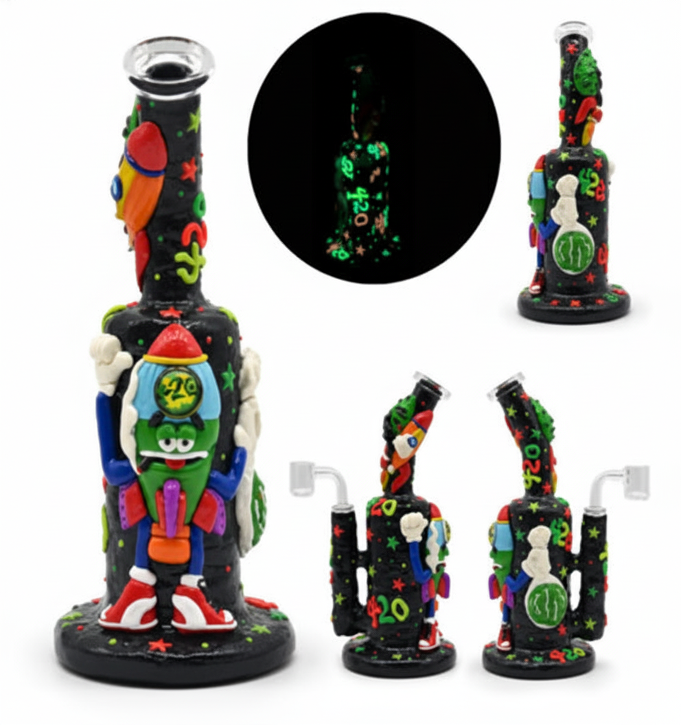 STRAIGHT BONG GITD – Black 420 theme with cartoon alien stoner and glow‑in‑the‑dark stars – MULTICOLOR