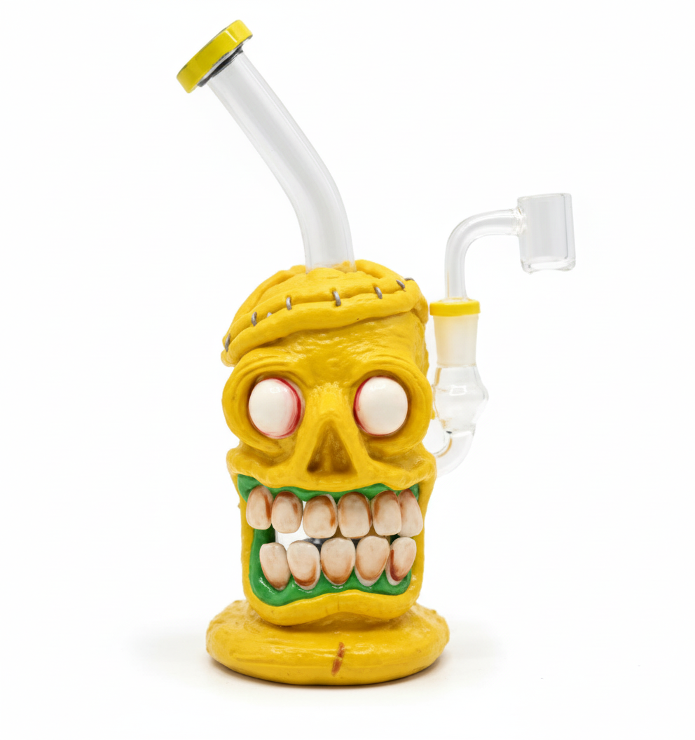 STRAIGHT BONG – Yellow stitched skull with bulging eyes and teeth – YELLOW