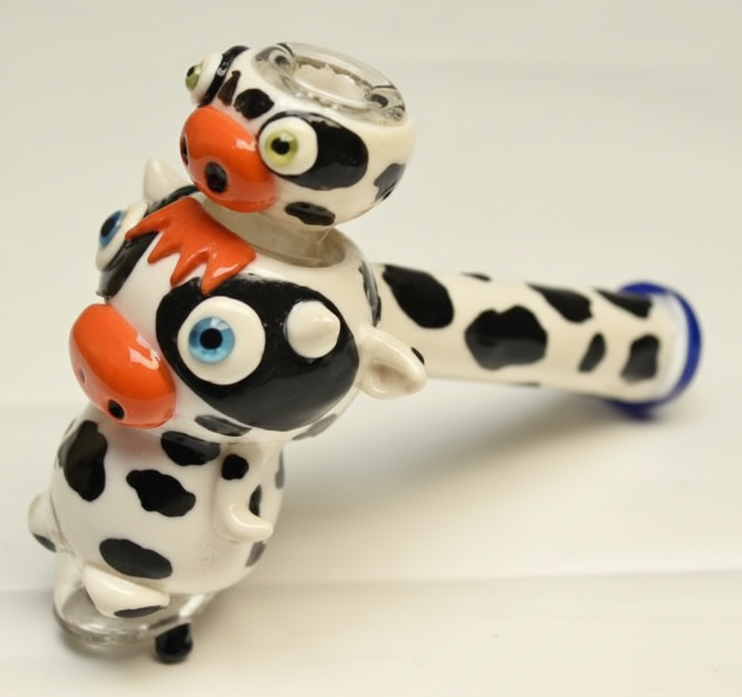 BUBBLER PIPE - CUTE SPOTTED COW - WHITE