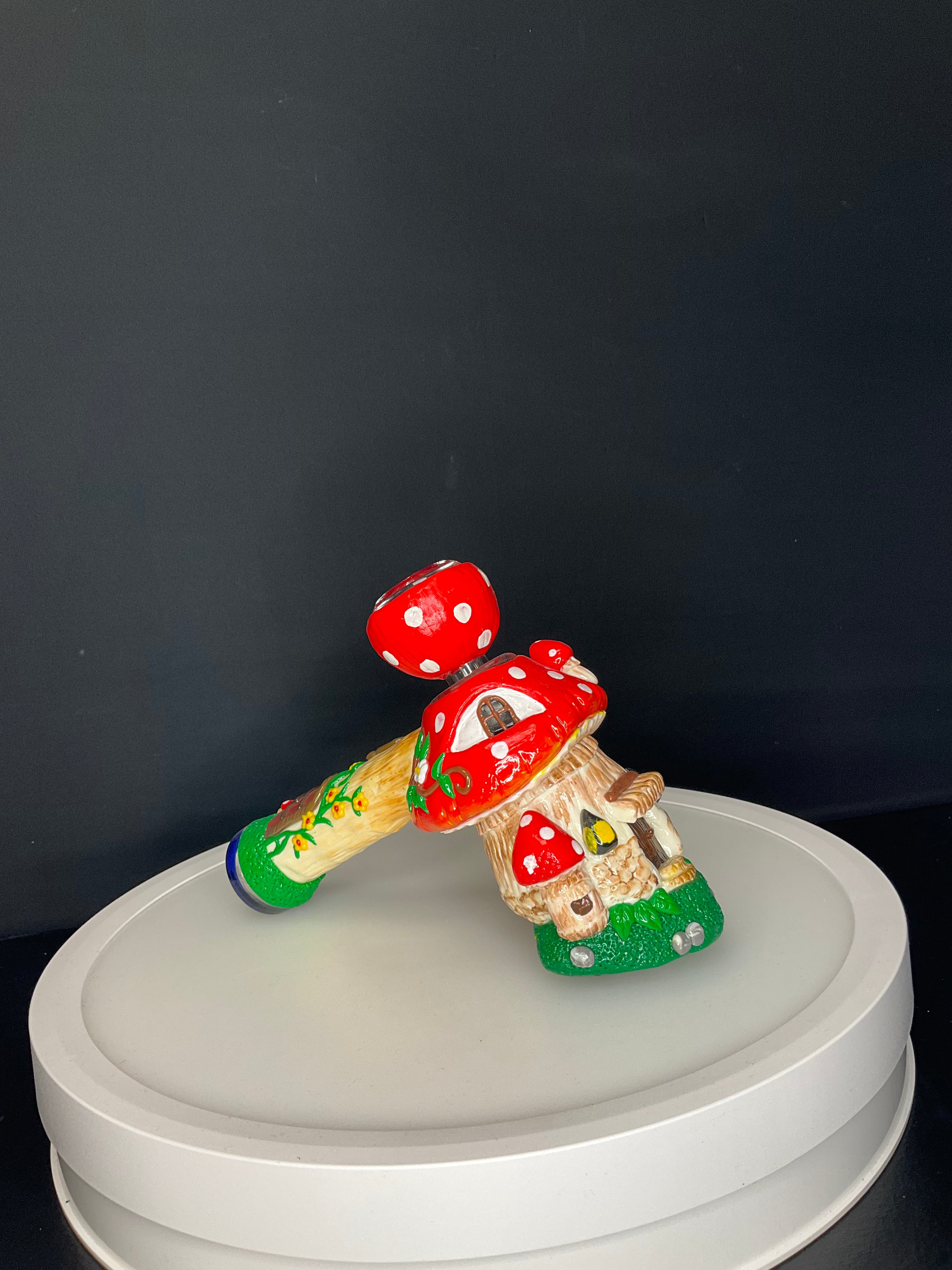 BUBBLER PIPE - MUSHROOM HOUSE - RED #2