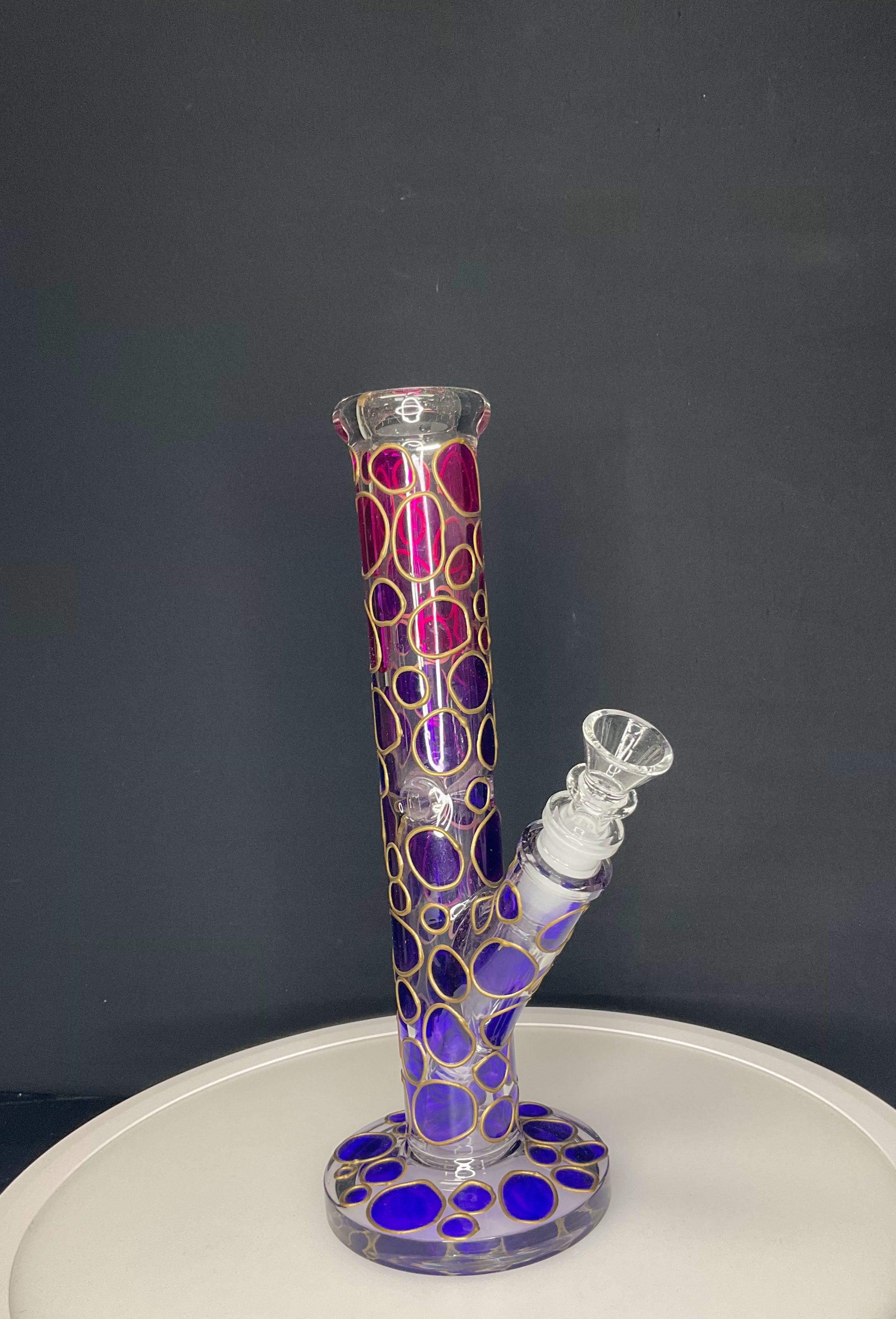 STRAIGHT BONG – Gradient pink to purple with gold circle – PURPLE